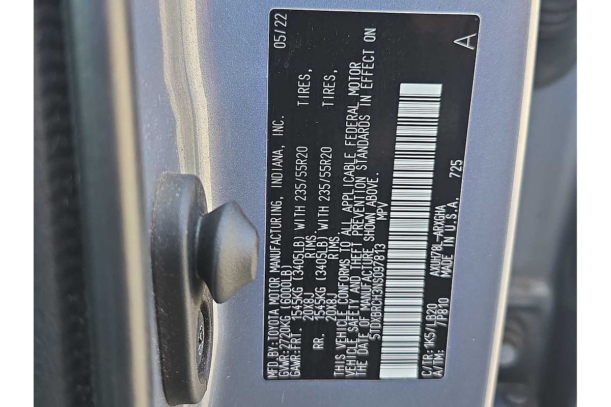 2022 Toyota Highlander Hybrid Limited