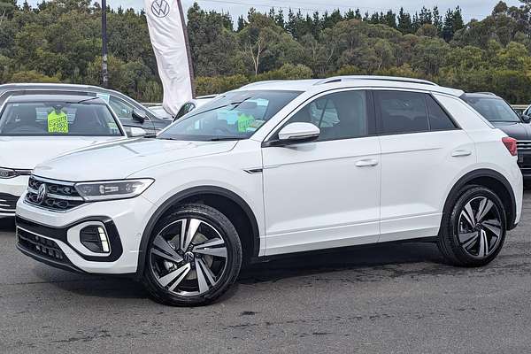 2025 Volkswagen T-Roc 140TSI R-Line D11