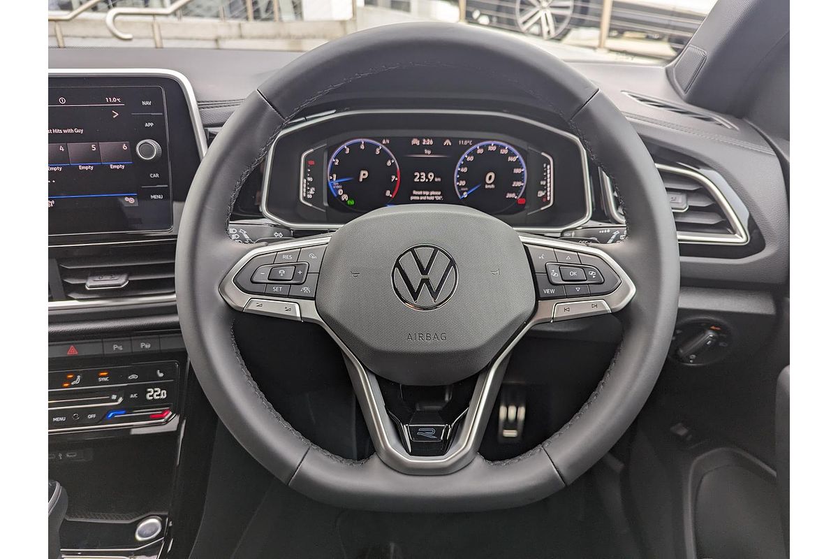 2025 Volkswagen T-Roc 140TSI R-Line D11