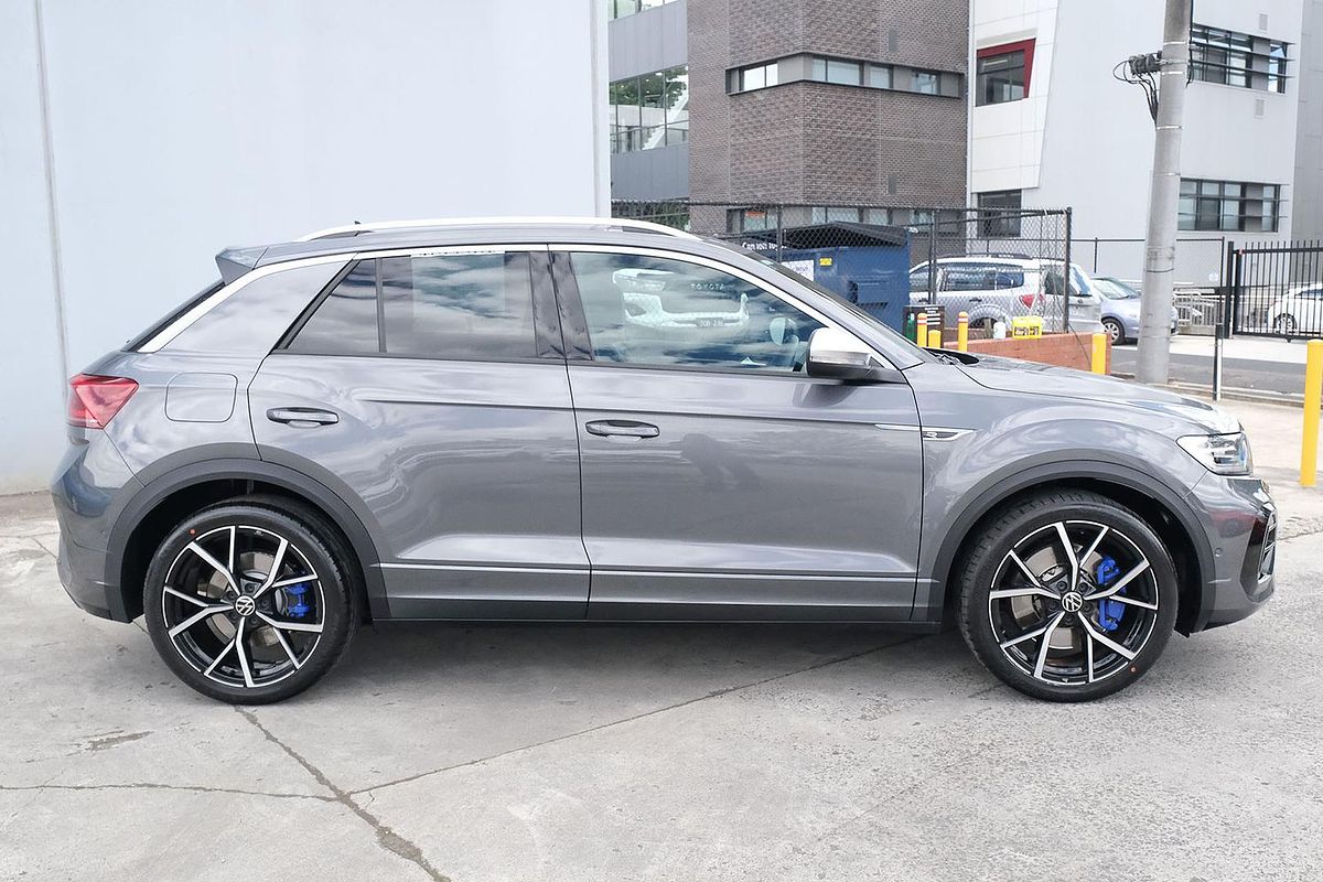 2022 Volkswagen T-Roc R D11
