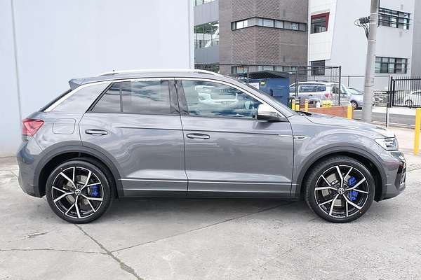 2022 Volkswagen T-Roc R D11