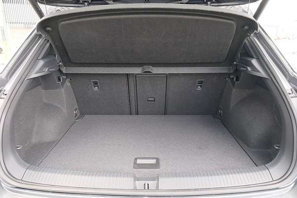 2022 Volkswagen T-Roc R D11