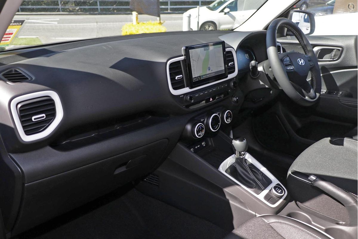 2025 Hyundai Venue Elite QX.V5