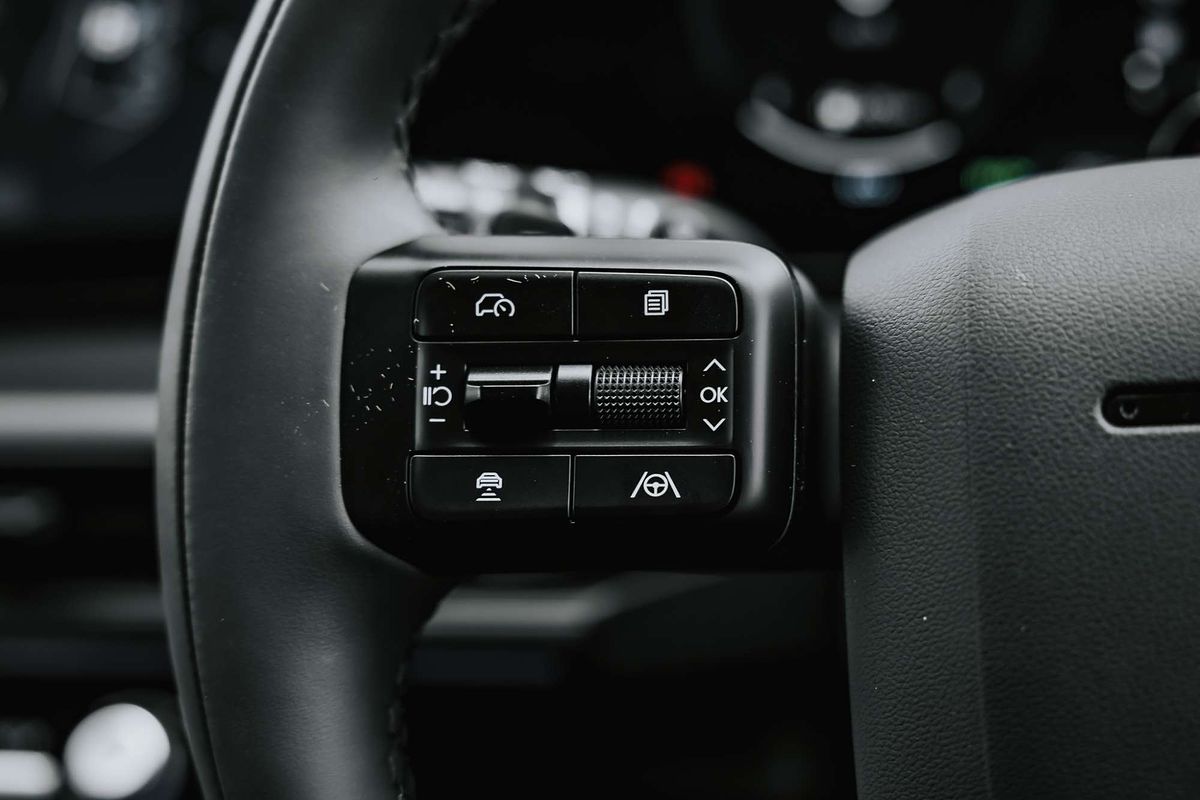 2025 Hyundai Santa Fe Hybrid Calligraphy MX5.V2