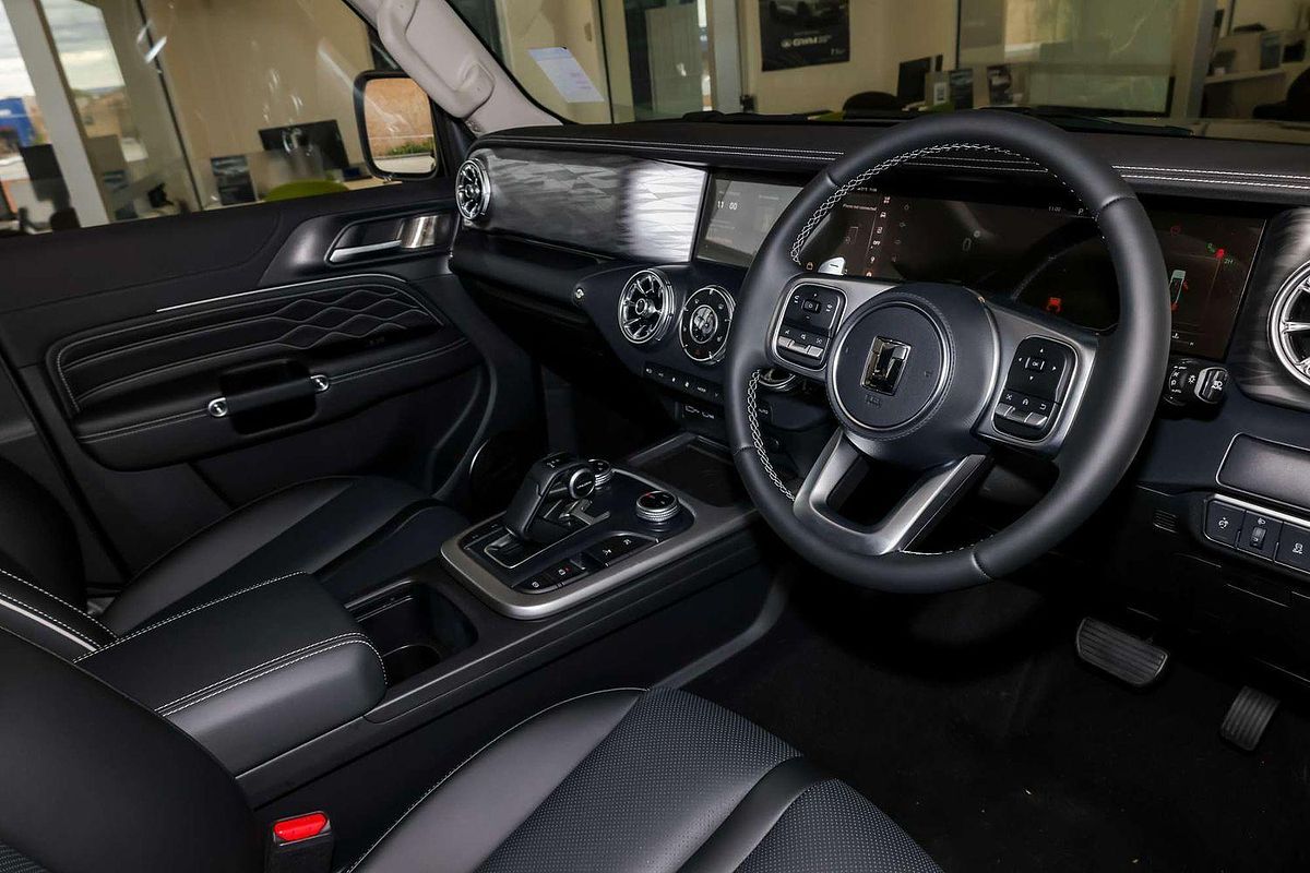 2025 GWM Tank 300 Ultra P01