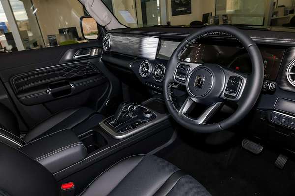 2025 GWM Tank 300 Ultra P01