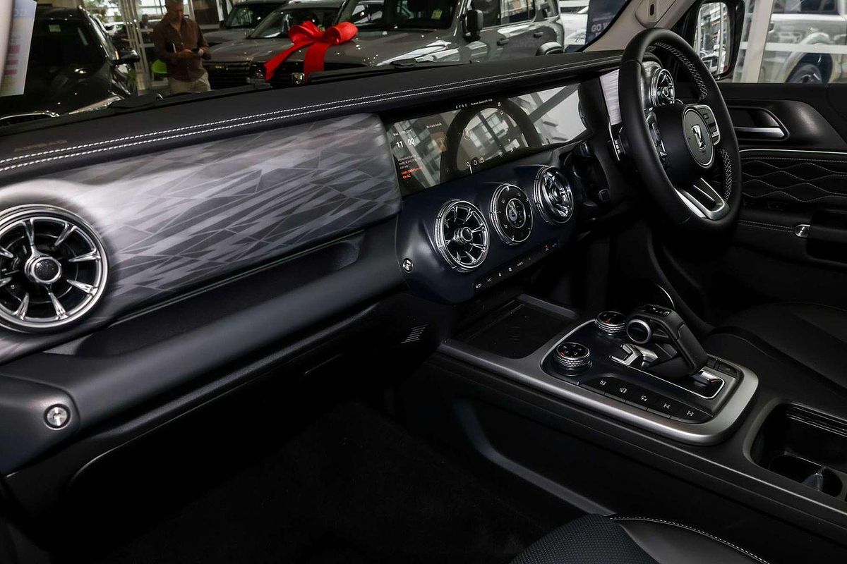 2025 GWM Tank 300 Ultra P01