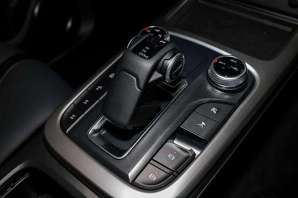 2025 GWM Tank 300 Ultra P01