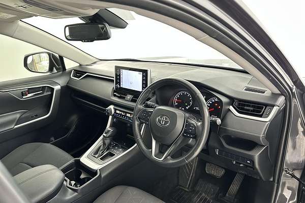 2020 Toyota RAV4 GXL MXAA52R