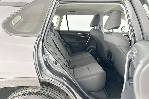 2020 Toyota RAV4 GXL MXAA52R