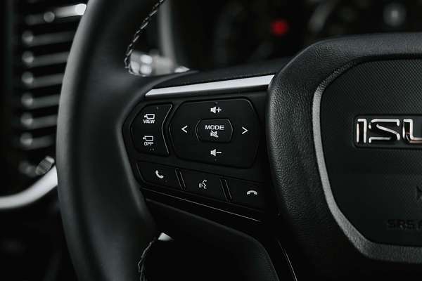 2025 Isuzu MU-X LS-T