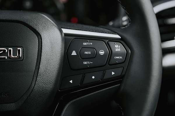 2025 Isuzu MU-X LS-T