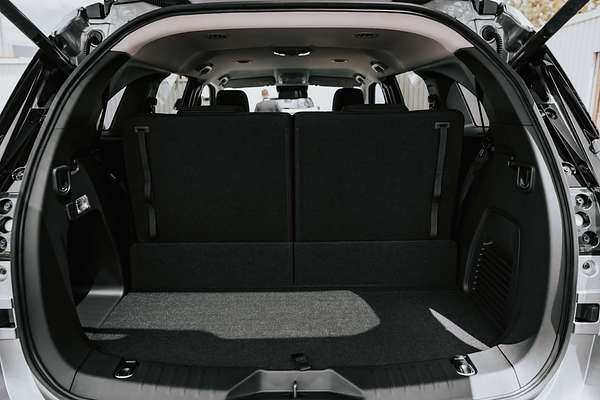 2025 Isuzu MU-X LS-U