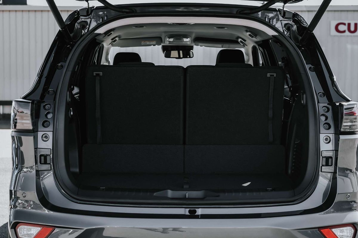 2025 Isuzu MU-X LS-U