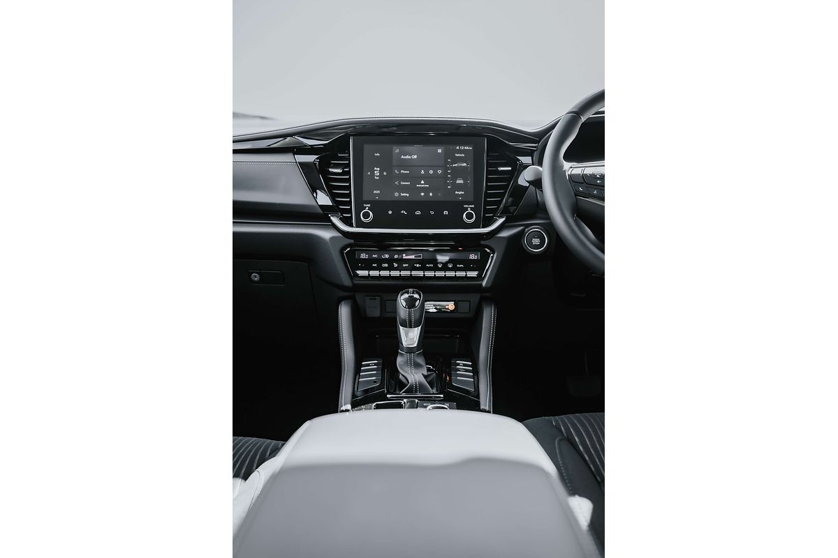 2025 Isuzu MU-X LS-U