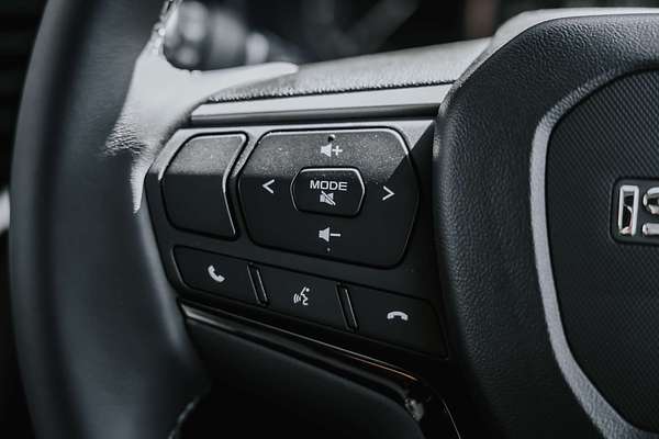 2025 Isuzu MU-X LS-U