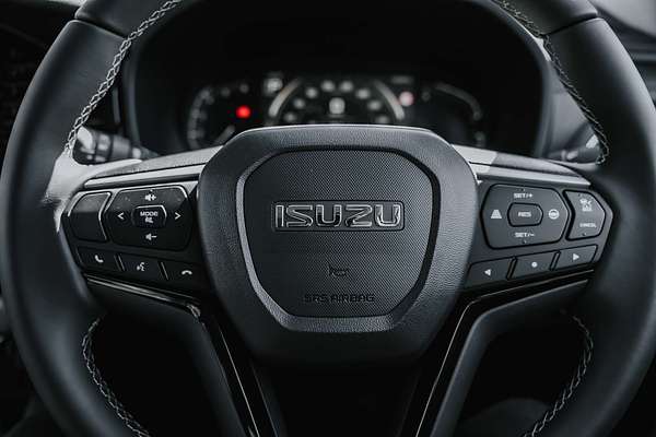 2025 Isuzu MU-X LS-U