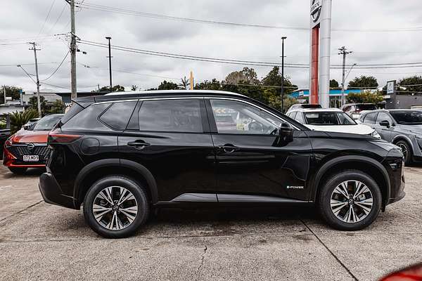 2025 Nissan X-TRAIL ST-L e-POWER T33