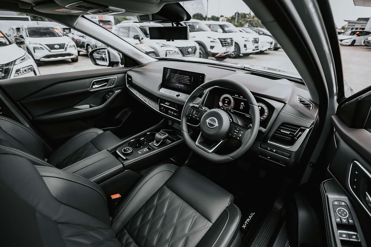 2025 Nissan X-TRAIL Ti-L T33