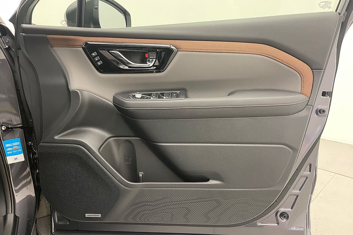 2025 Subaru Forester Hybrid Sport S6