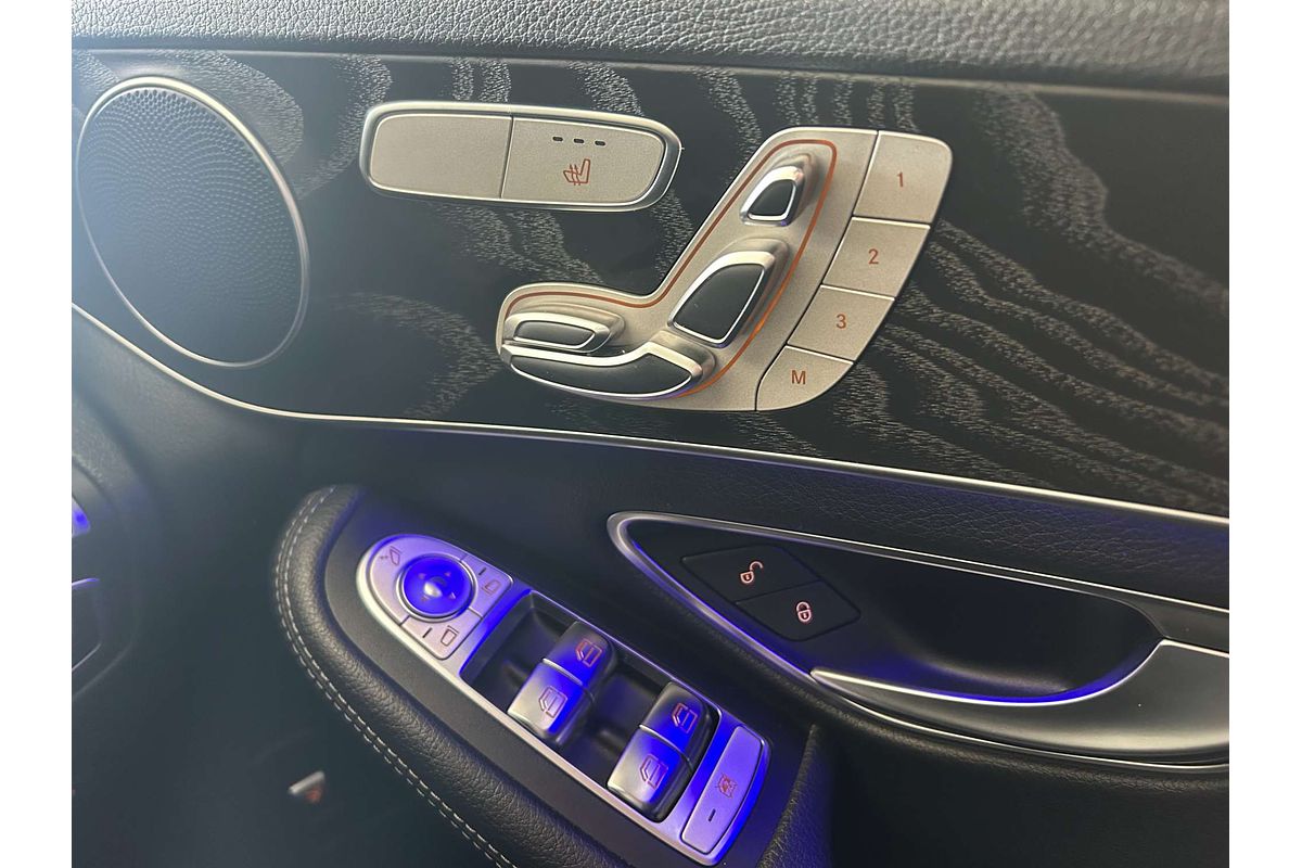 2019 Mercedes-Benz C-Class C300 W205