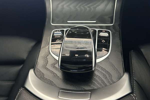 2019 Mercedes-Benz C-Class C300 W205