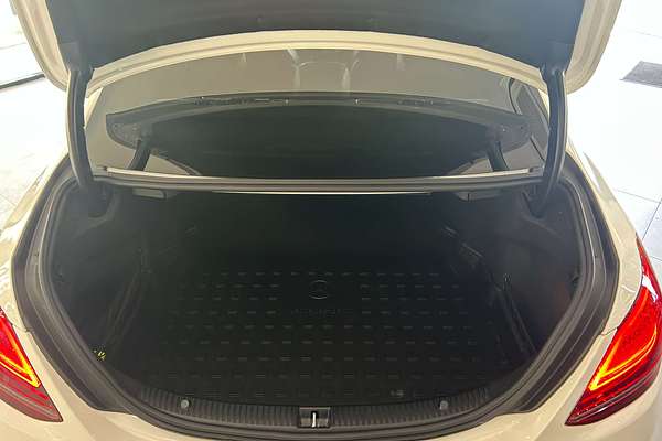 2019 Mercedes-Benz C-Class C300 W205