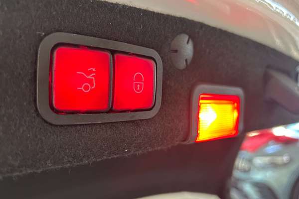 2019 Mercedes-Benz C-Class C300 W205