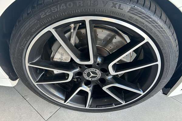 2019 Mercedes-Benz C-Class C300 W205