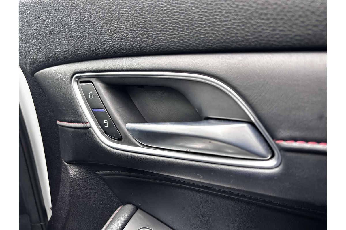 2020 MG HS Excite SAS23