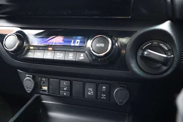 2021 Toyota Hilux Rogue GUN126R 4X4