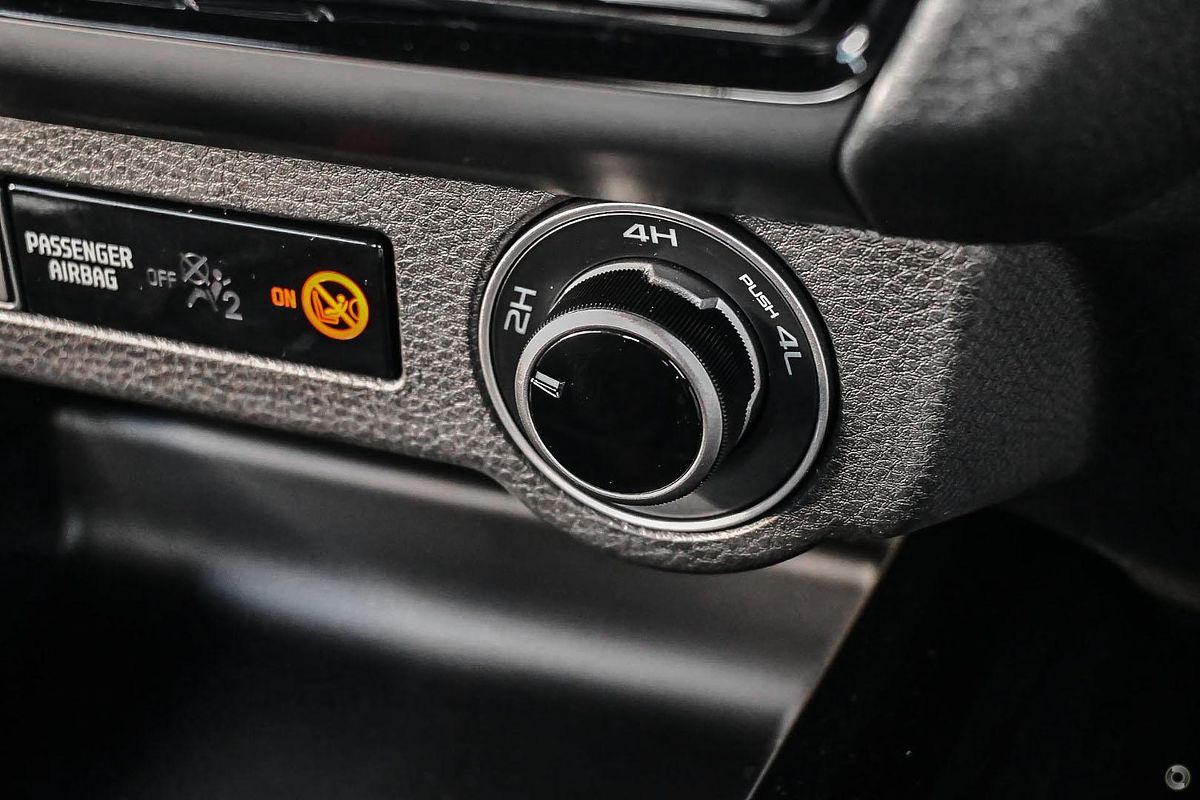 2025 Isuzu D-MAX X-TERRAIN 4X4