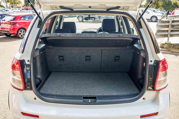 2013 Suzuki SX4 Crossover Navigator GYA