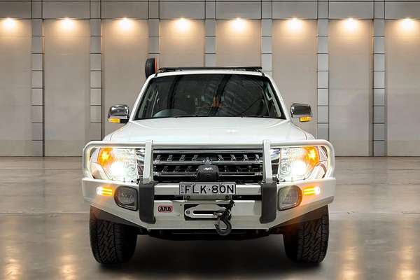 2018 Mitsubishi Pajero GLS NX