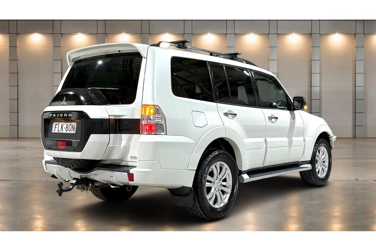 2018 Mitsubishi Pajero GLS NX