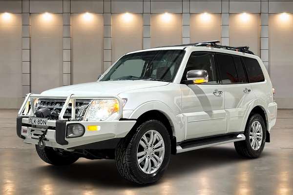 2018 Mitsubishi Pajero GLS NX