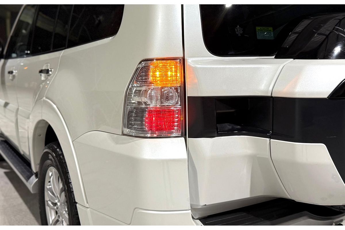 2018 Mitsubishi Pajero GLS NX