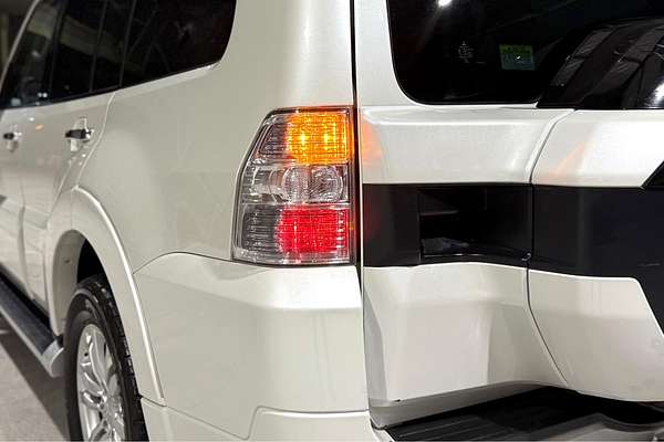 2018 Mitsubishi Pajero GLS NX