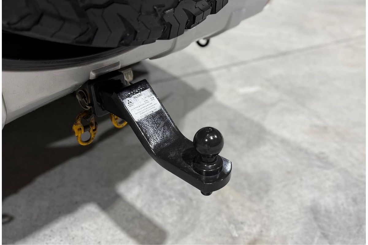 2018 Mitsubishi Pajero GLS NX