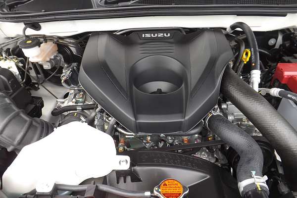 2025 Isuzu D-MAX SX High Ride Rear Wheel Drive