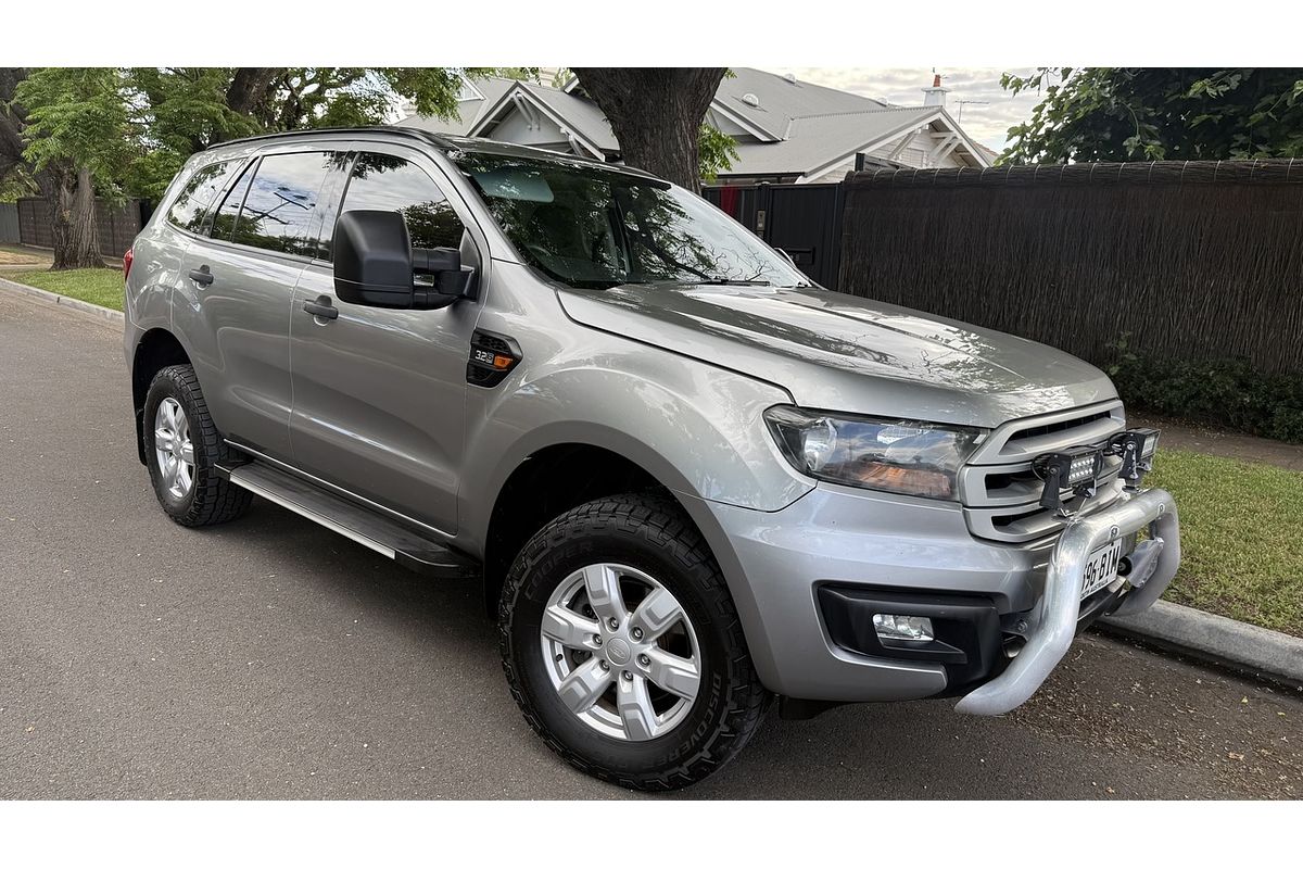 2015 Ford Everest Ambiente UA 3.2L