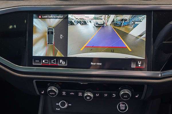 2025 Audi Q3 40 TFSI S line F3