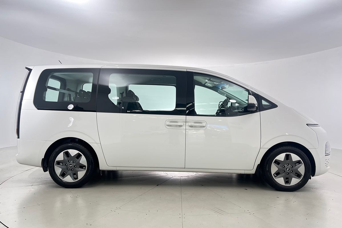 2022 Hyundai STARIA US4.V1