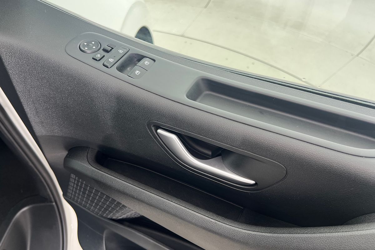 2022 Hyundai STARIA US4.V1