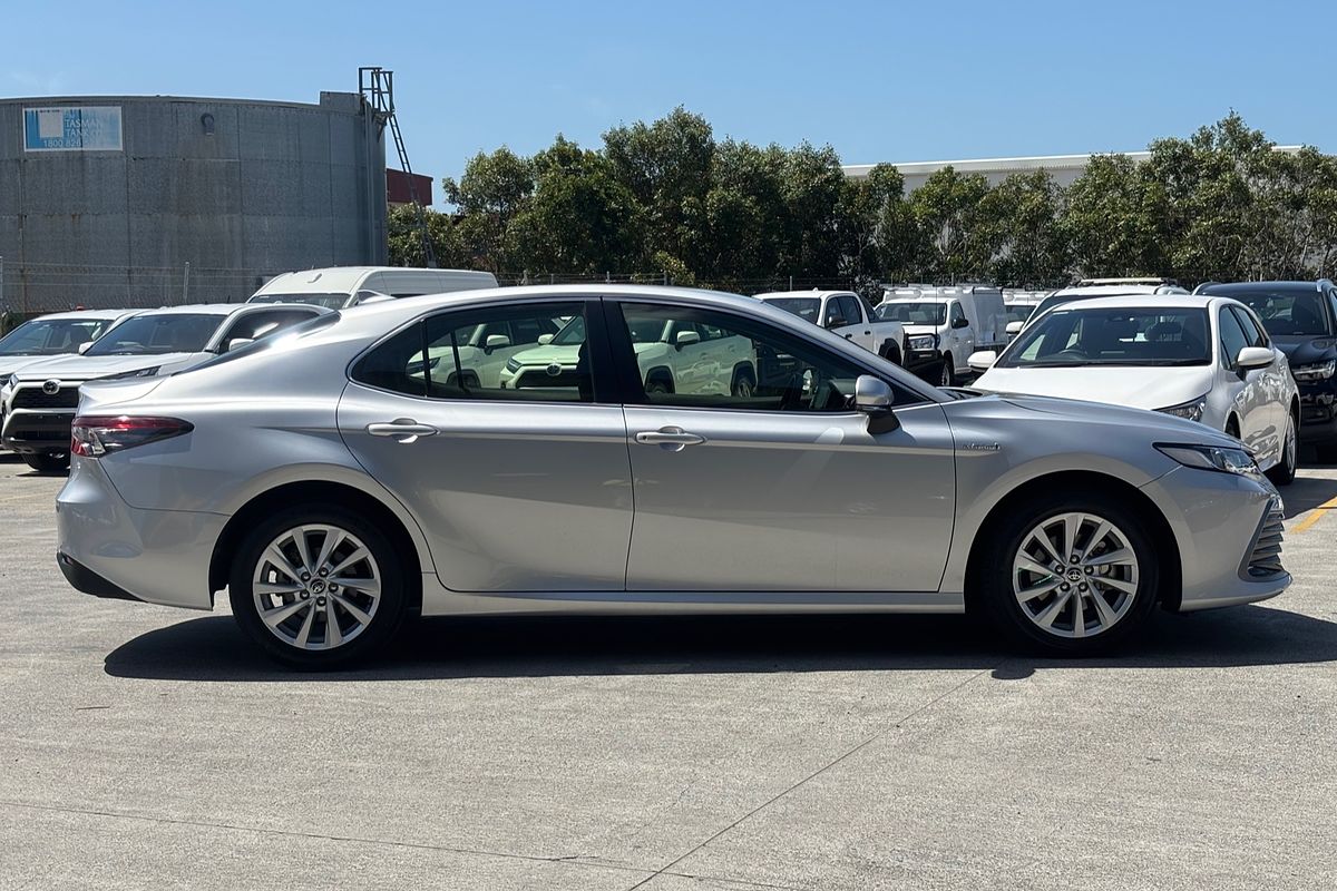 2024 Toyota Camry Ascent AXVH70R