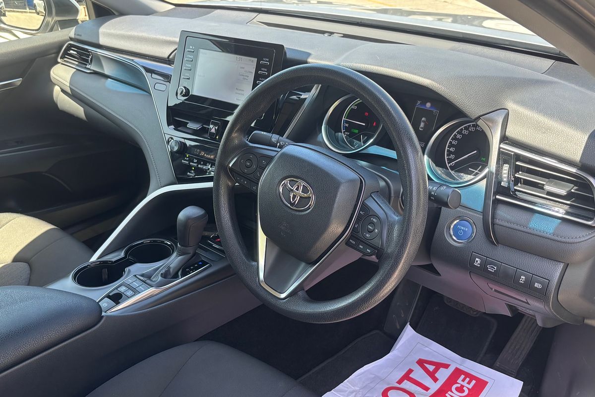 2024 Toyota Camry Ascent AXVH70R