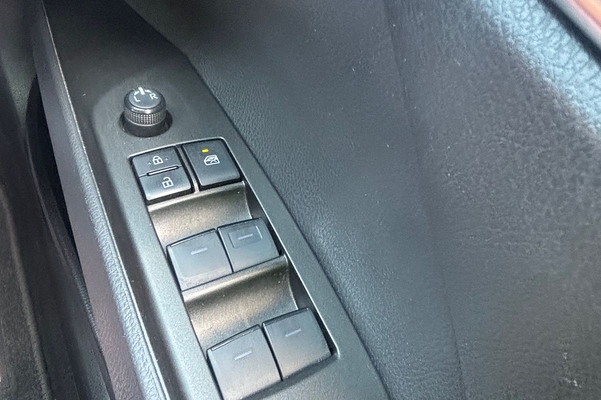 2024 Toyota Camry Ascent AXVH70R