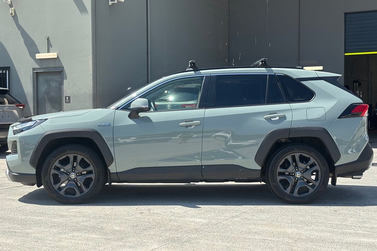 2021 Toyota RAV4 Edge AXAH54R