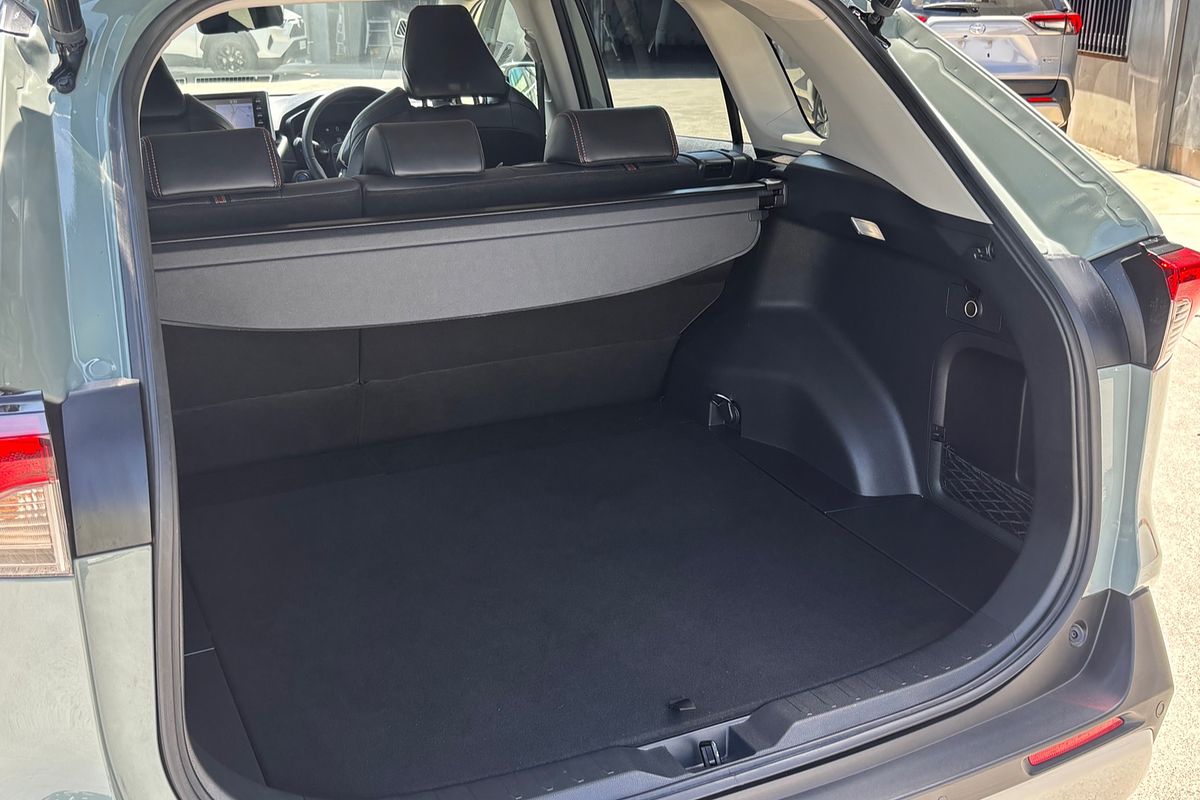 2021 Toyota RAV4 Edge AXAH54R