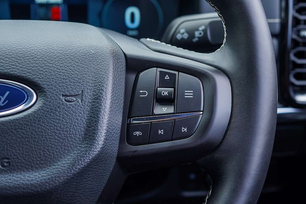 2025 Ford Ranger Platinum 4X4 3.0L